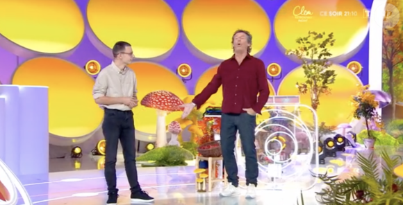 "Eh ben on accepte et on s'excuse. Je vous dis bravo personnellement", a alors rebondi l'animateur
Emilien change de look, Jean-Luc Reichmann choqué dans "Les 12 Coups de midi" sur TF1.