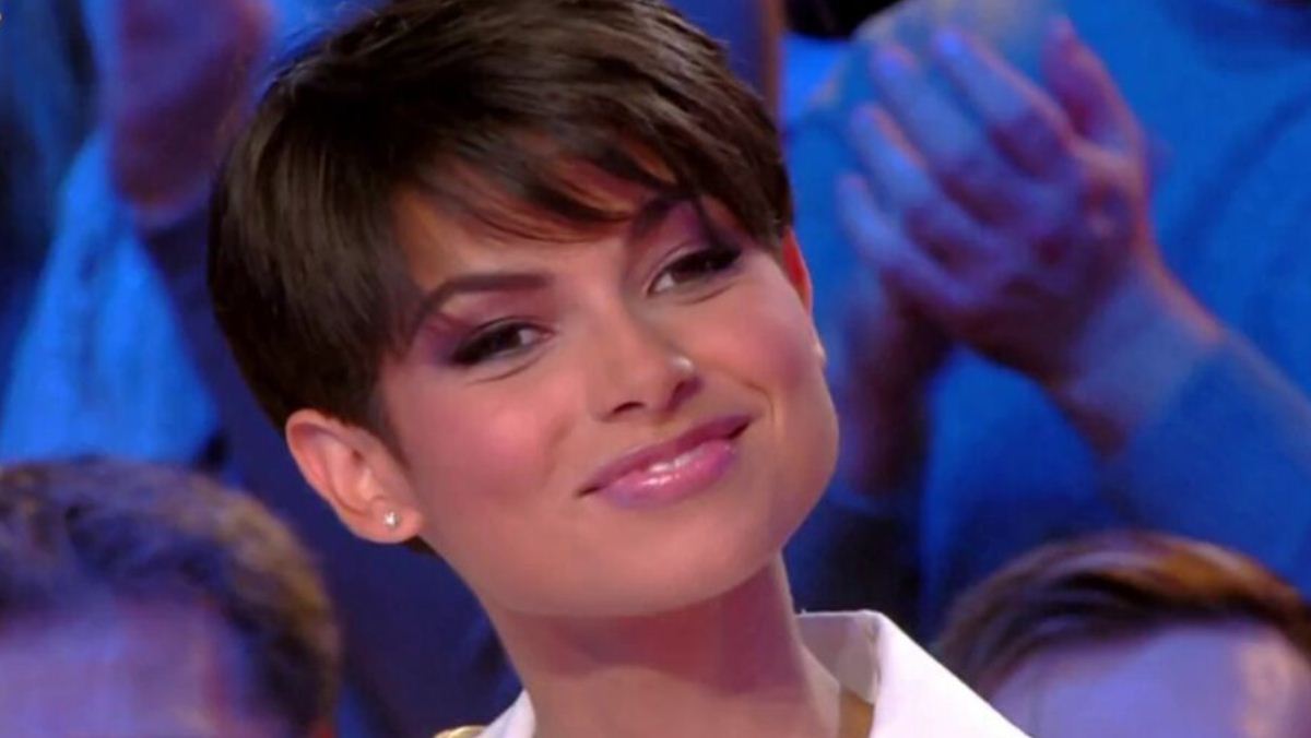 eve gilles dans tpmp