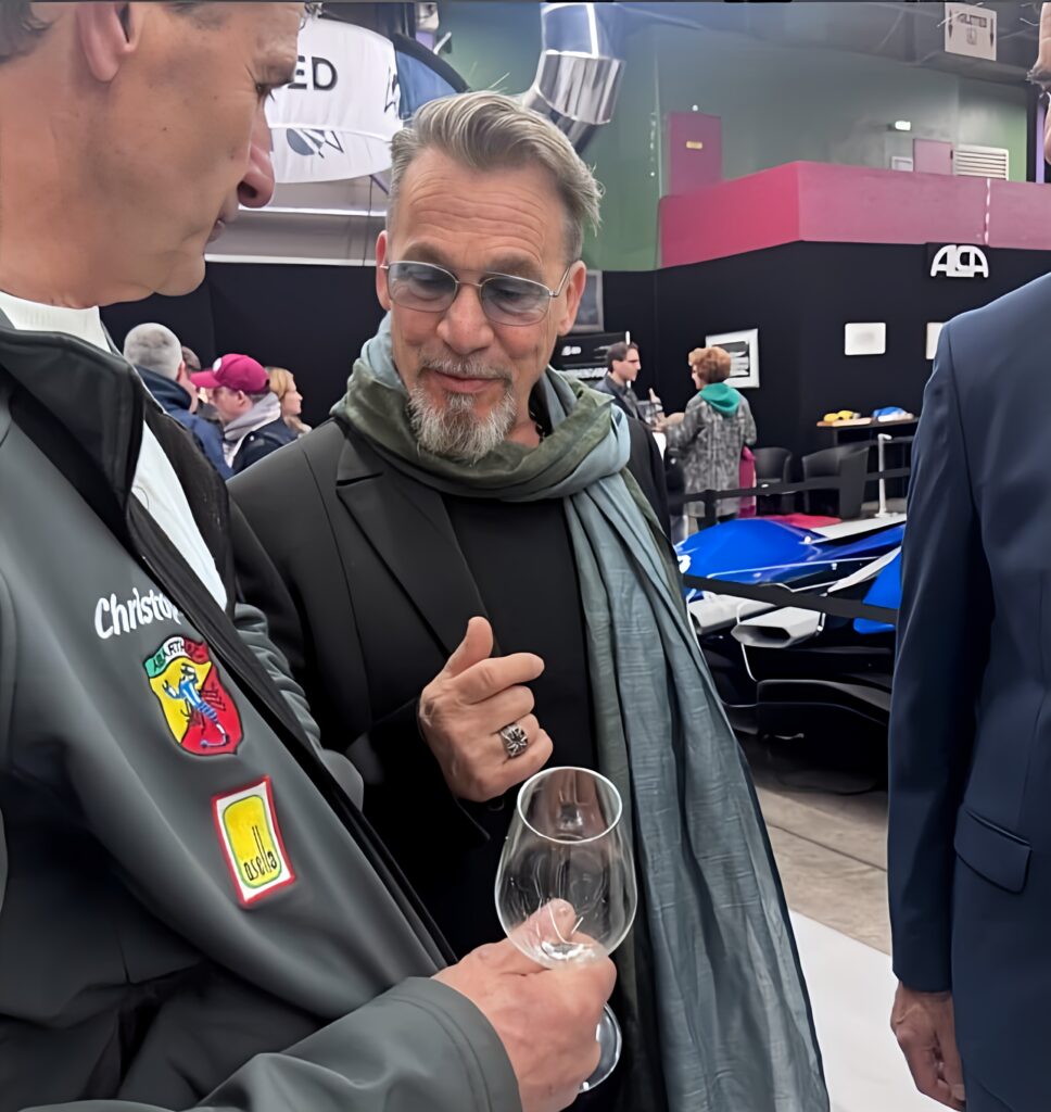 Toutes les photos de Florent Pagny, parrain du Salon Prestige auto ce week-end à Beaune. - pagny 10