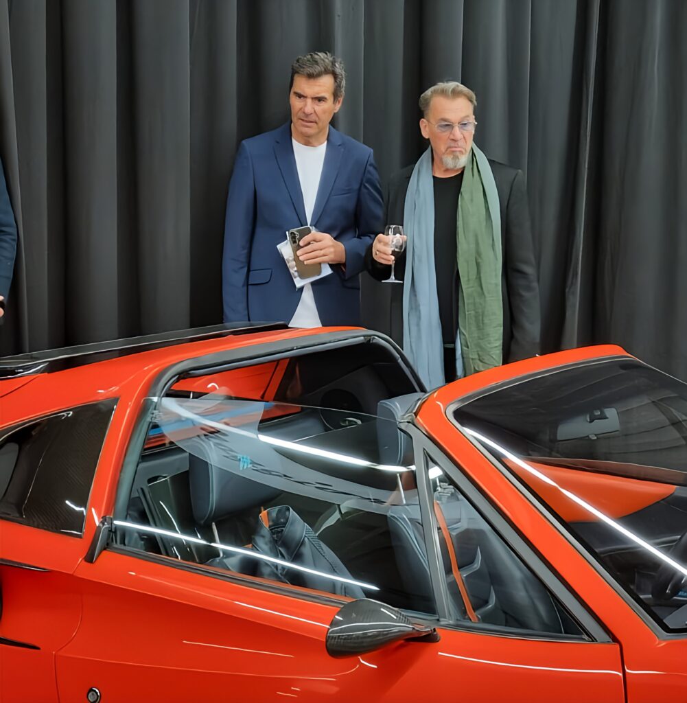 Toutes les photos de Florent Pagny, parrain du Salon Prestige auto ce week-end à Beaune. - pagny 11