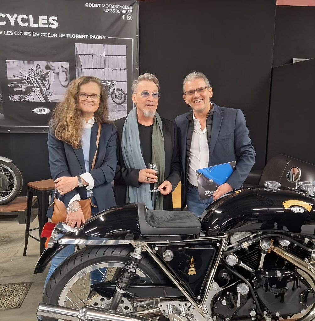 Toutes les photos de Florent Pagny, parrain du Salon Prestige auto ce week-end à Beaune. - pagny 14