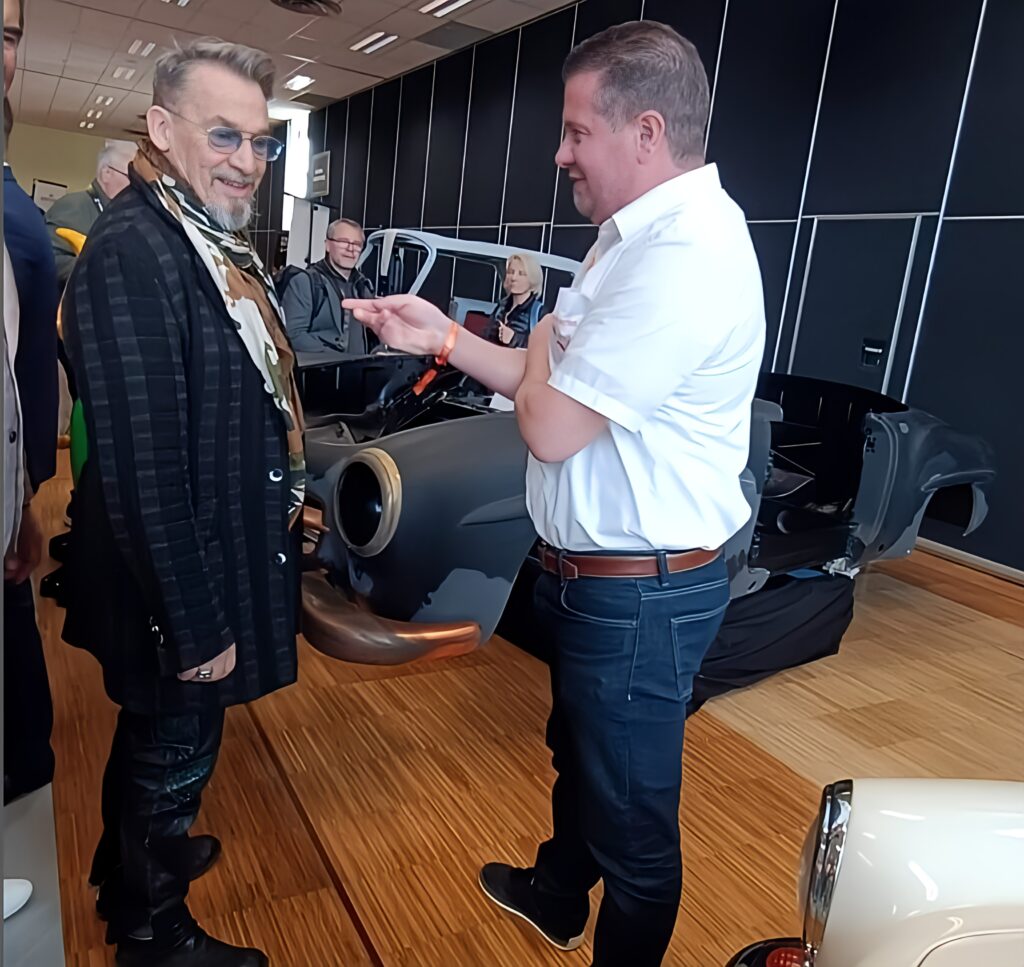 Toutes les photos de Florent Pagny, parrain du Salon Prestige auto ce week-end à Beaune. - pagny 4