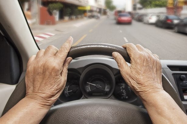 Autocollant sur voiture